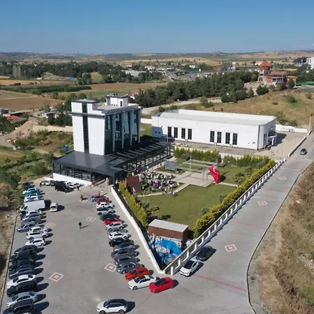 Goerguelue Отель