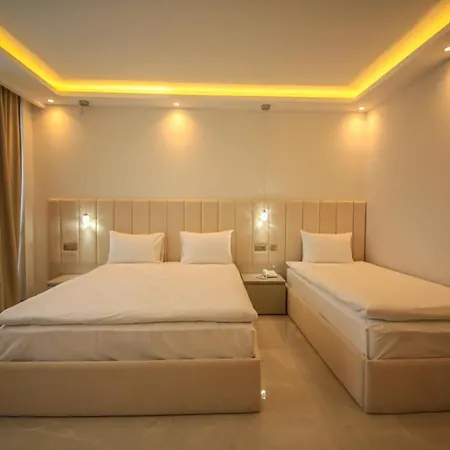 Goerguelue Отель 3*